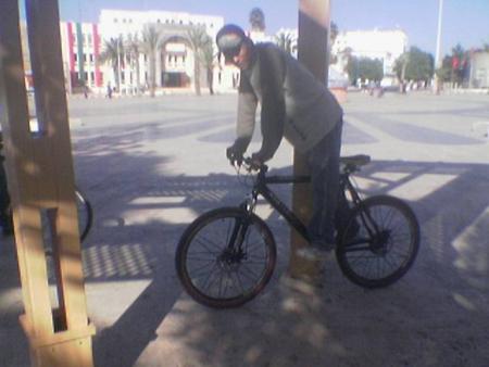 AVEC  MA  BICYCLETTE