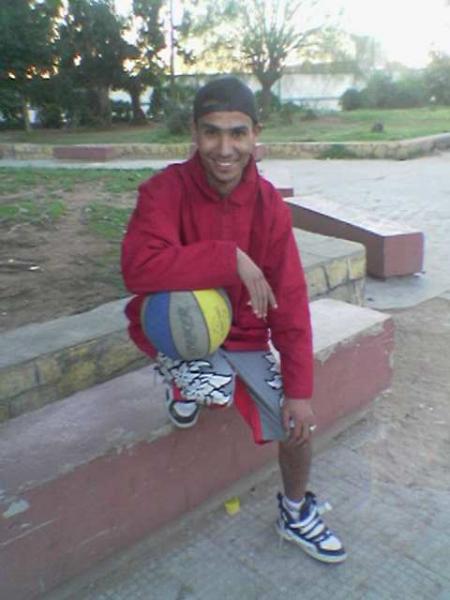YA52INE  DUNKEUR