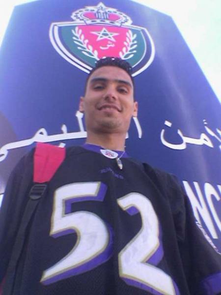             YA52INE  SHIRIF