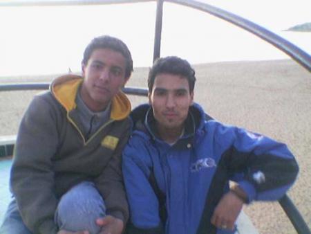 MON   AMI    YOUSSEF   /SURFEUR