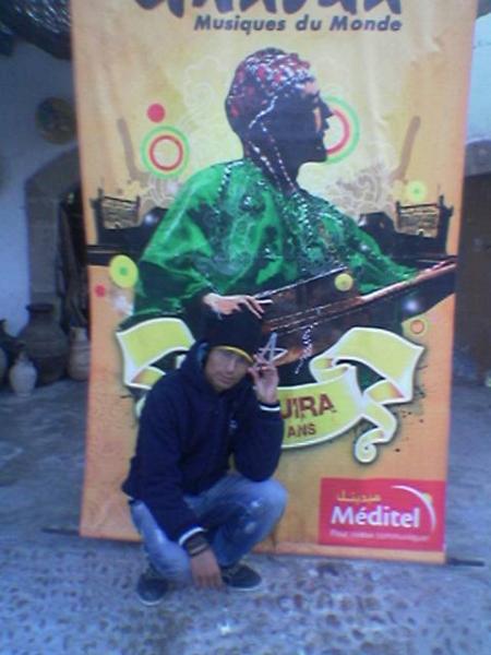 STYLE  GNAWI