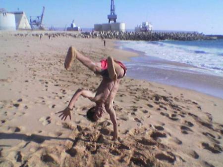 FREE ...........BREAK  DANCE