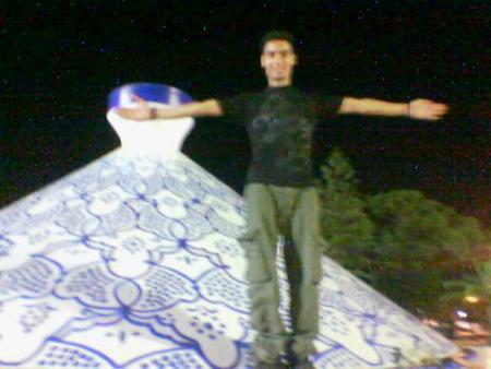 SUPER      BOY